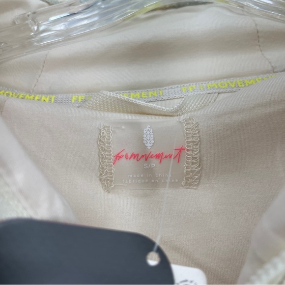 Free People Movement Mountain High Yellow Blue Geometric Print Sherpa Puffer NWT - Picture 5 of 10